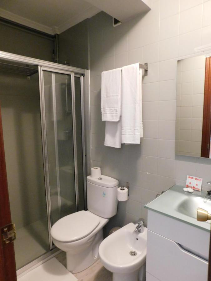 Quadruple Room Private Bathroom,1111730415:JPEG