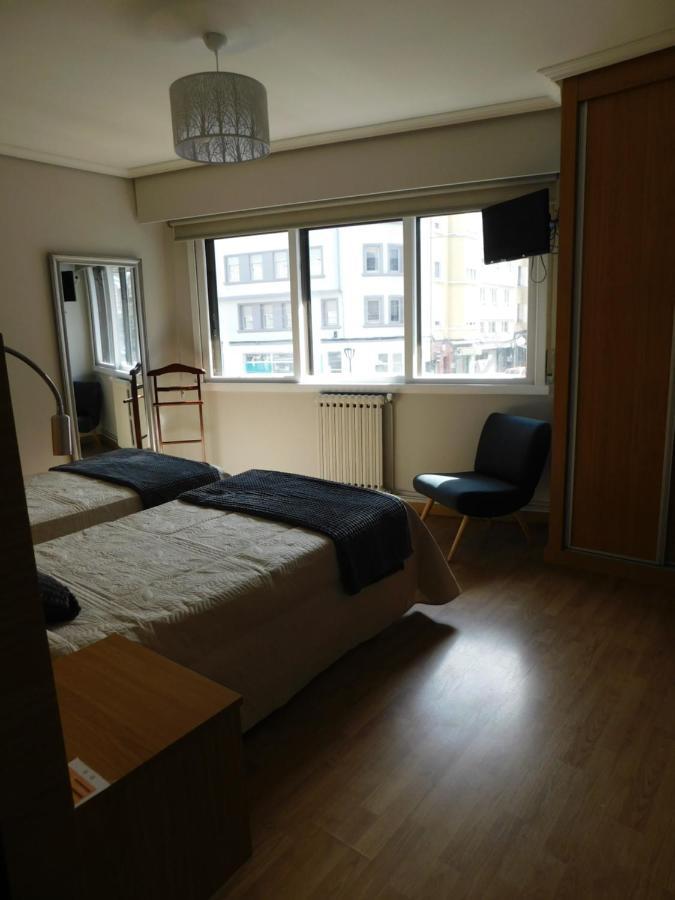 Basic Triple Room